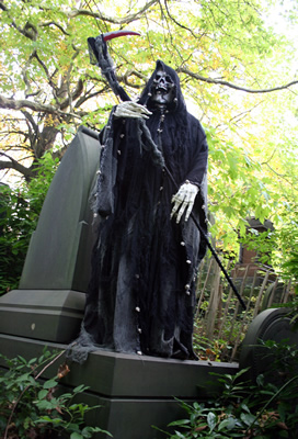 Stilts Halloween Act - Grim Reaper Costume