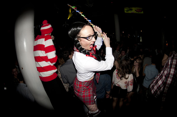 School Disco Stilts Act Nightclub Student Night